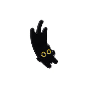 Pin Gato Negro Ojos Grandes Estirado