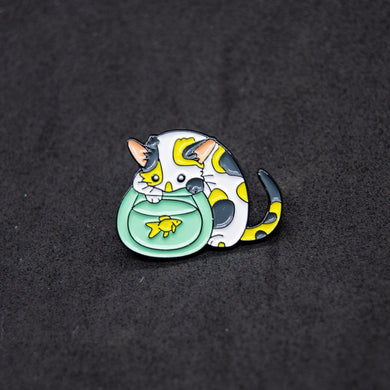 Pin gatito y pescera